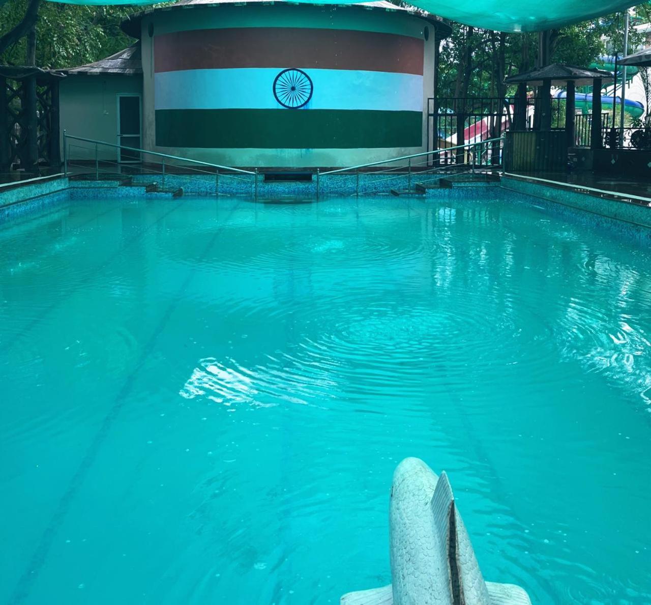Kangs Nirvana Resorts And Spa Mahalpur Exteriér fotografie