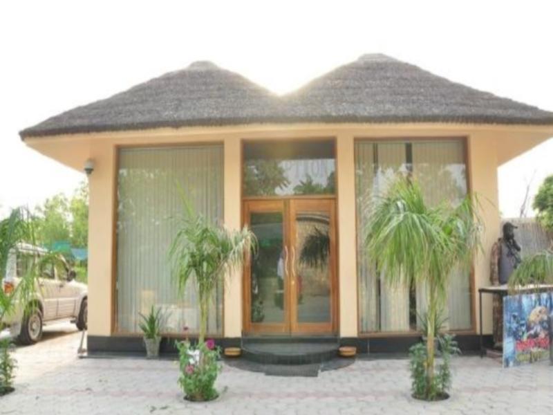Kangs Nirvana Resorts And Spa Mahalpur Exteriér fotografie
