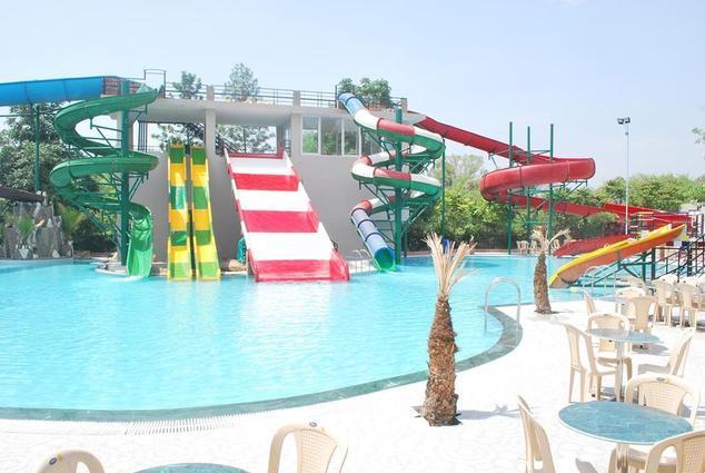 Kangs Nirvana Resorts And Spa Mahalpur Exteriér fotografie
